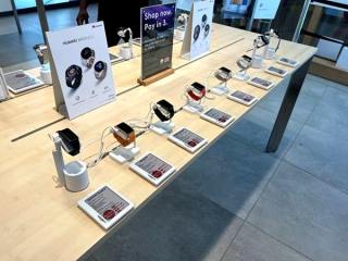 YalaTech ESL Used In Huwei Flagship Stores In the UK